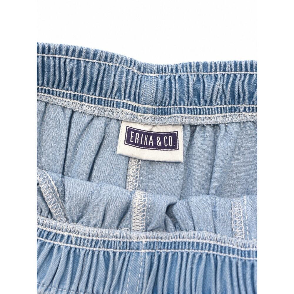 Erika & Co Women’s Light Wash Pull On Denim Pants Elastic Waist Large - Picture 2 of 8